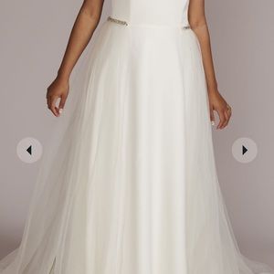 DAVID'S BRIDAL
embellished waistband tulle wedding bridal overskirt